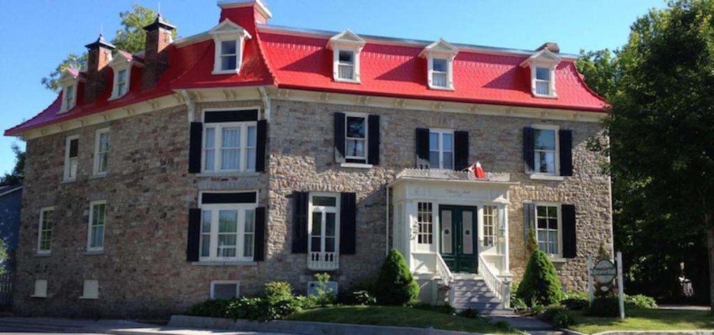 Bed and Breakfast Chrysler House Gananoque Exterior foto